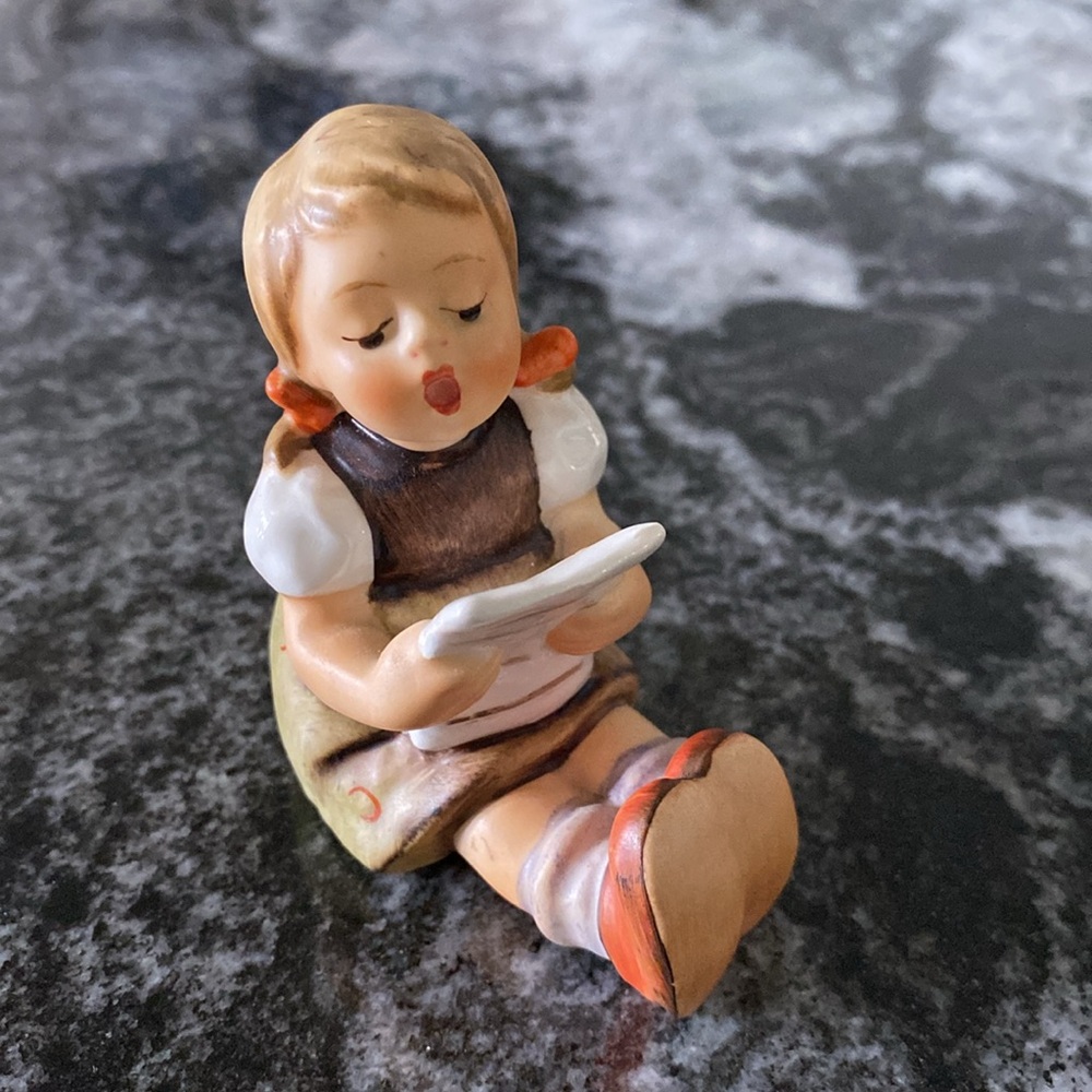 Vintage Hummel Goebel "Girl With Sheet Music"